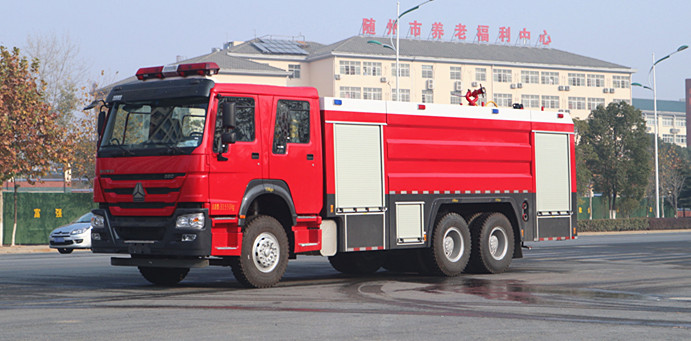 国产重汽消防车为何能替代进口消防车？