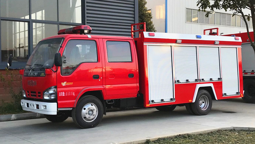 小型水罐消防车的日常维护与故障排除