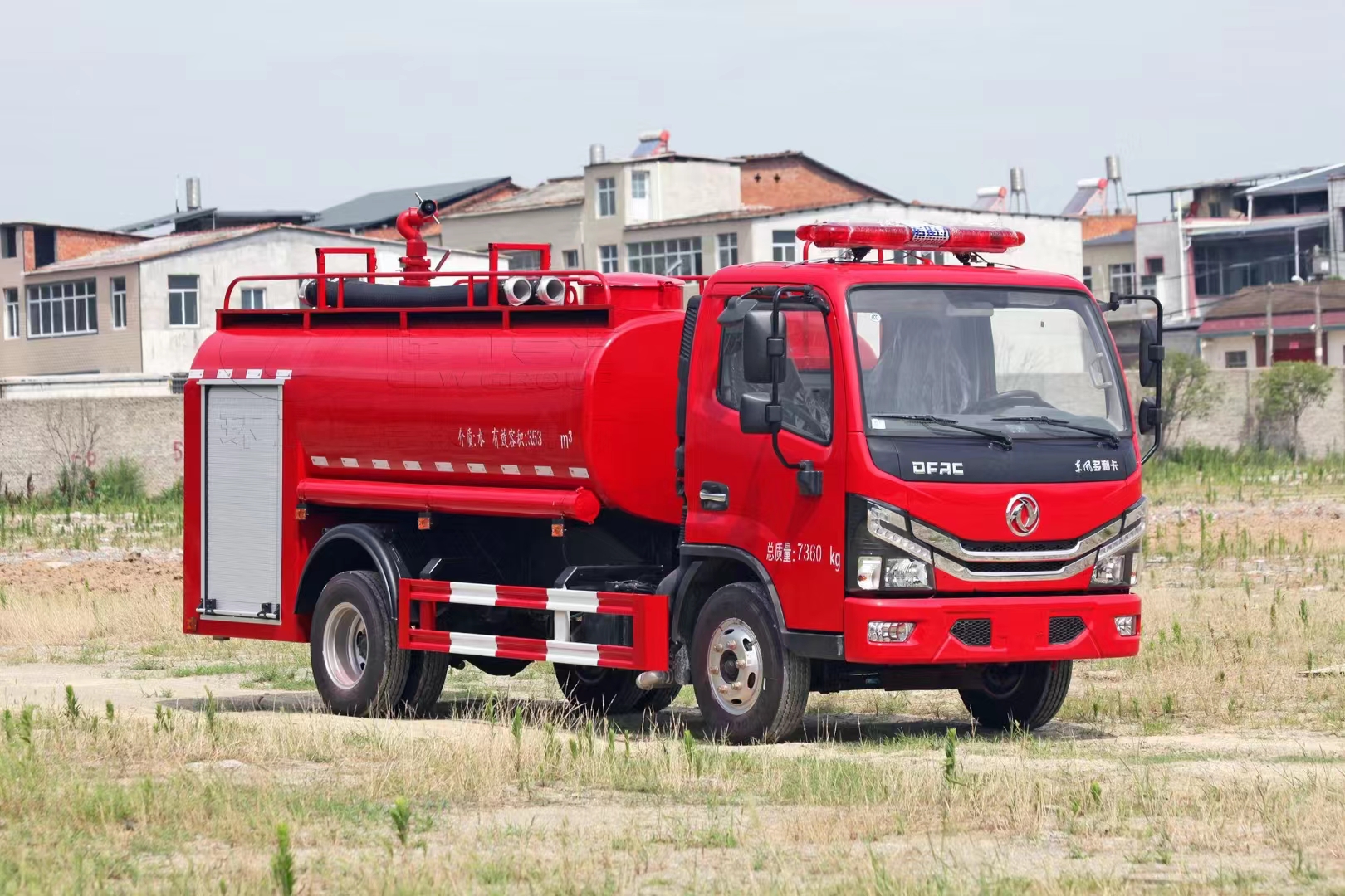东风多利卡4.5吨消防洒水车